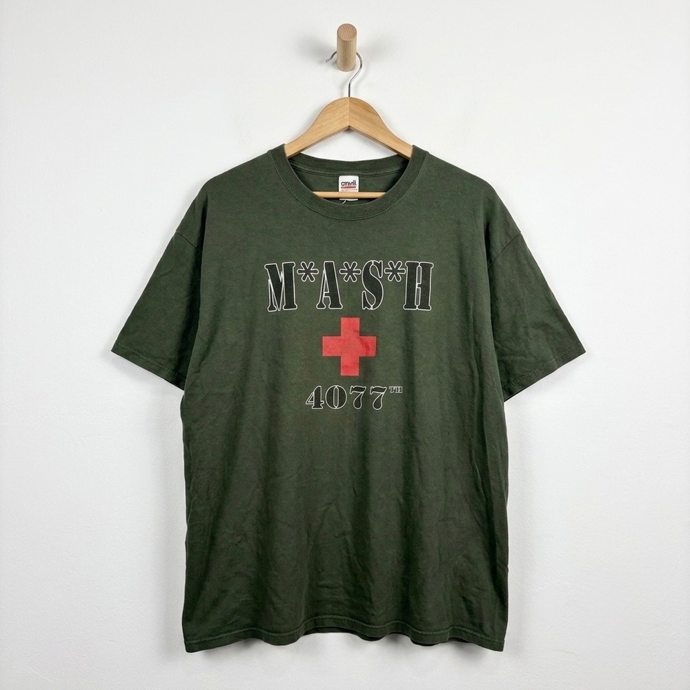 Vintage Anvil MASH 4077 TV Show Graphic T-Shirt Olive Green 2XL 100% Cotton